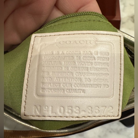 Coach - Limited Edition Y2K Straw Floral Bumble Bee Bag - EUC - 2005 - Picture 7 of 10